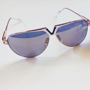 (NWOT) Brown Tint Fashion Sunglasses